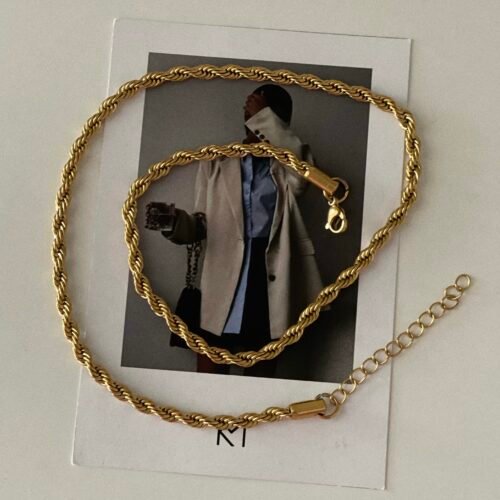 Emelia Gold Large